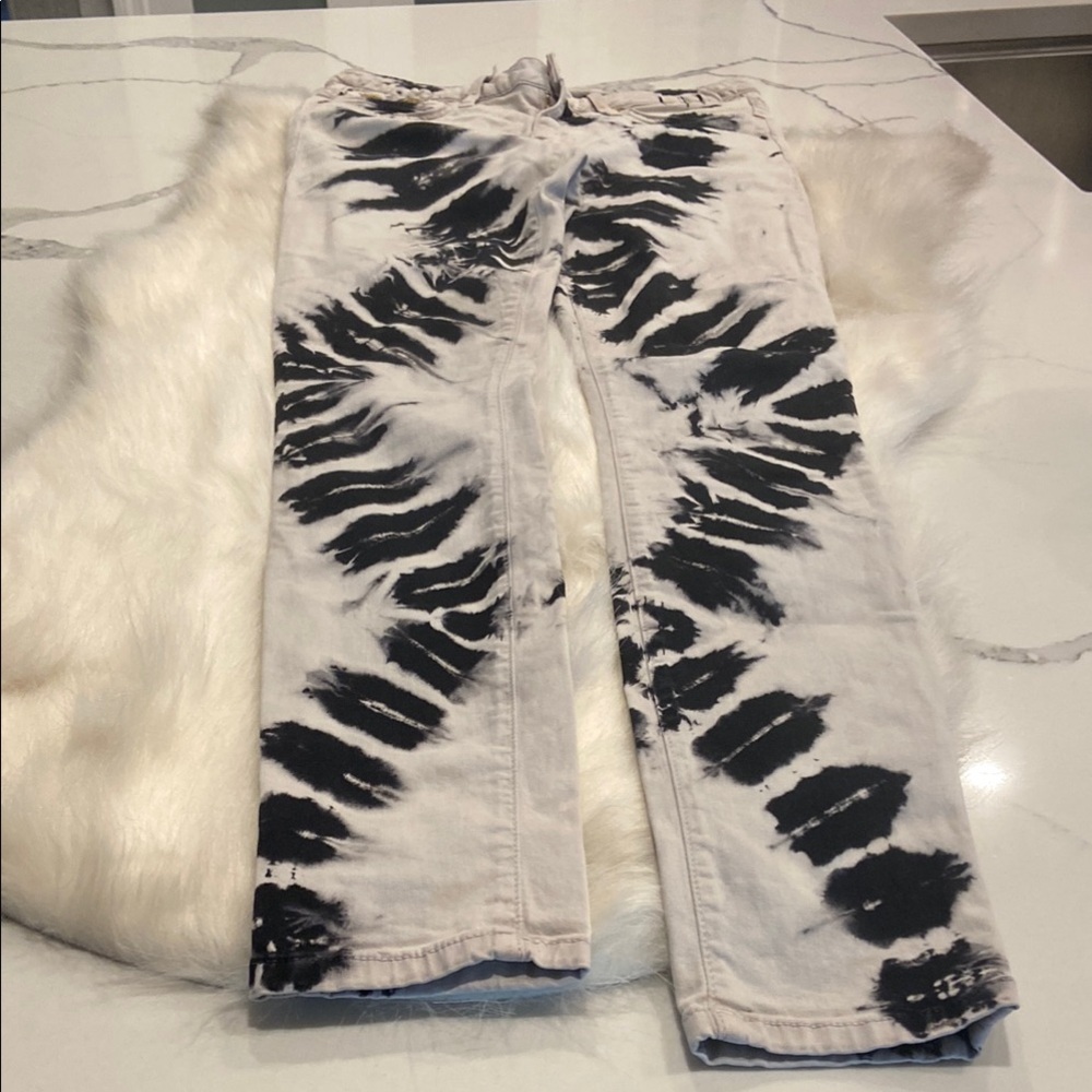 Robin's Jean Black and White Straight Leg Jeans